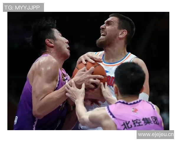 武汉篮球队节奏变革引发热议球迷期待新战术带来新辉煌