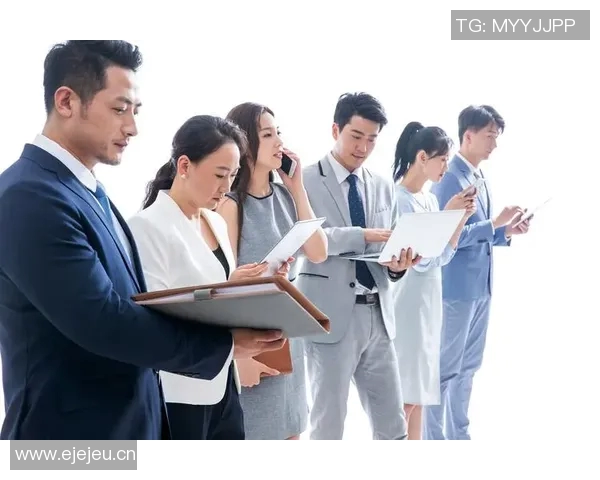 以团结协作为核心推动力探索团队合作在现代职场中的创新实践与应用 以团结协作为核心推动力探索团队合作在现代职场中的创新实践与应用